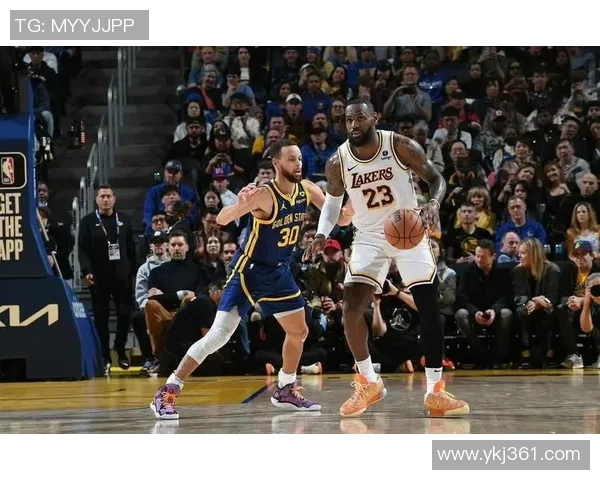 NBA圣诞大战：球星风采、激情对决与经典瞬间